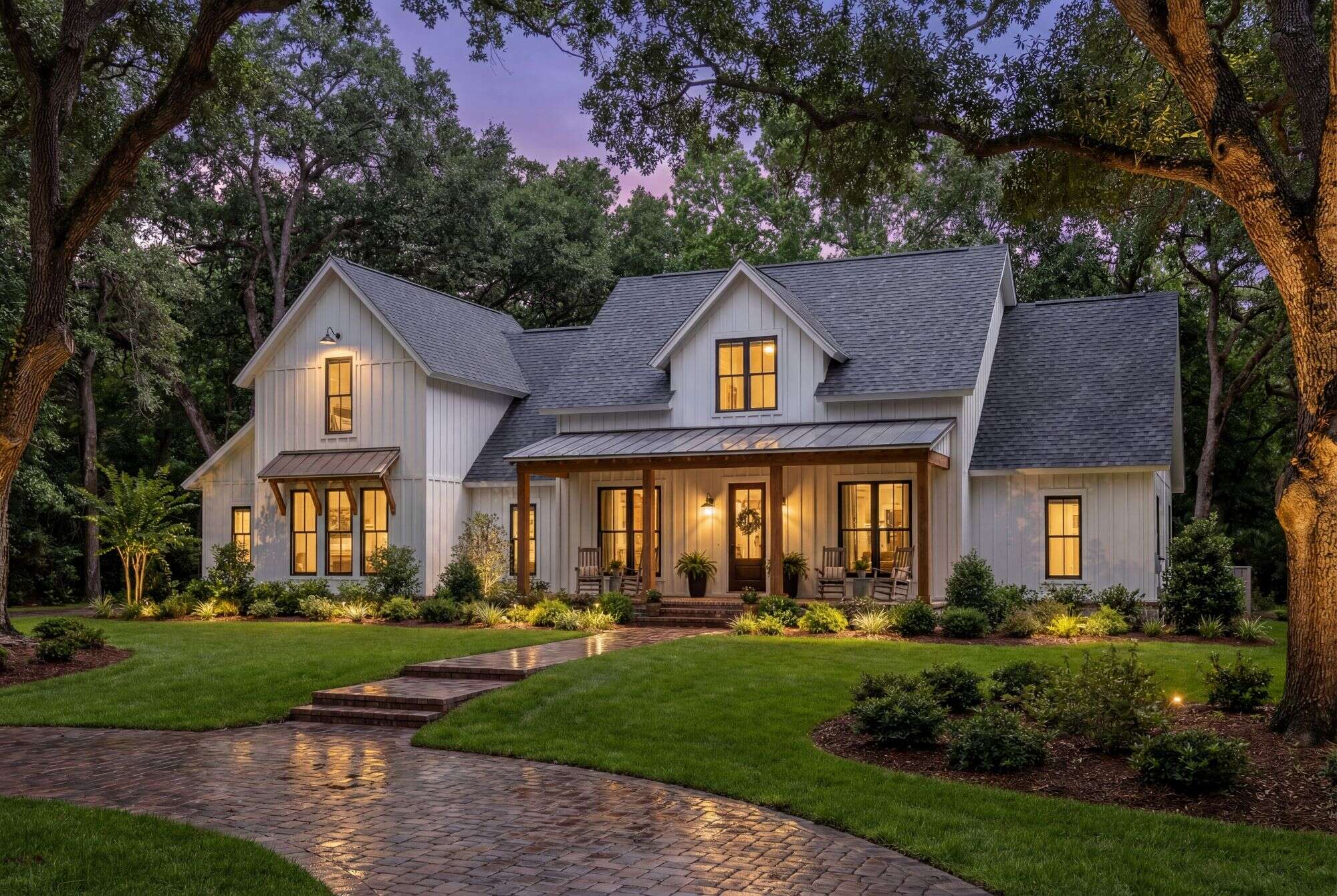 Home at Night of this 4-Bedroom,2742 Sq Ft Plan -142-1185