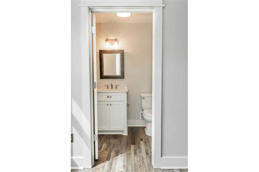 142-1206: Home Interior Photograph-Bathroom