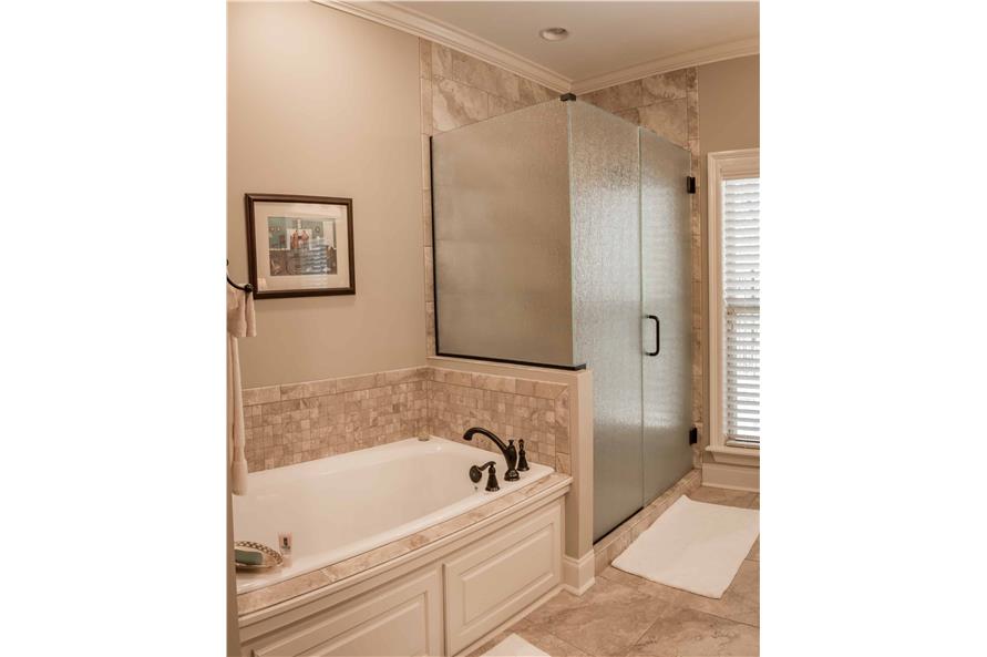 142-1219: Home Interior Photograph-Master Bathroom
