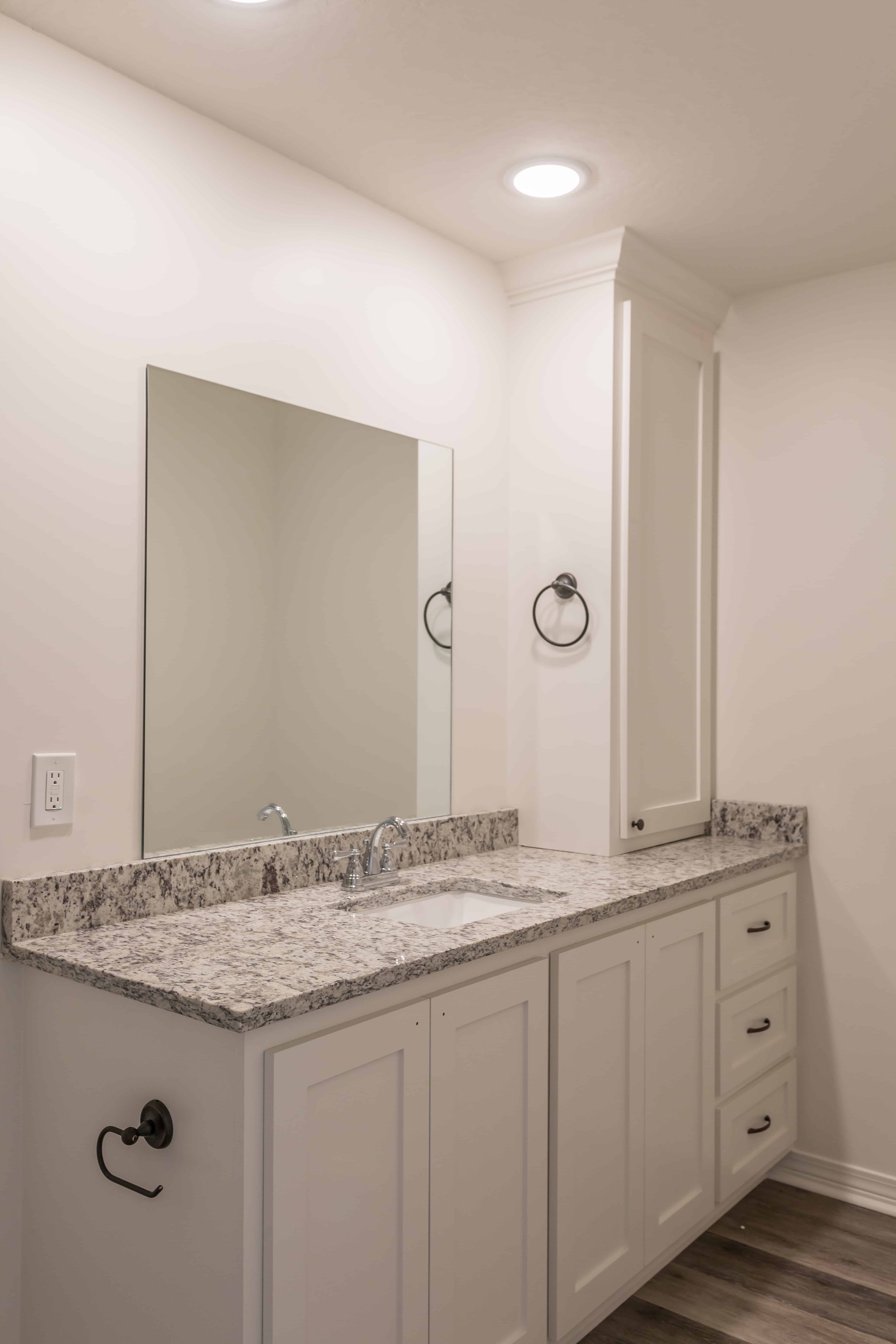 Bathroom of this 3-Bedroom,1296 Sq Ft Plan -142-1448