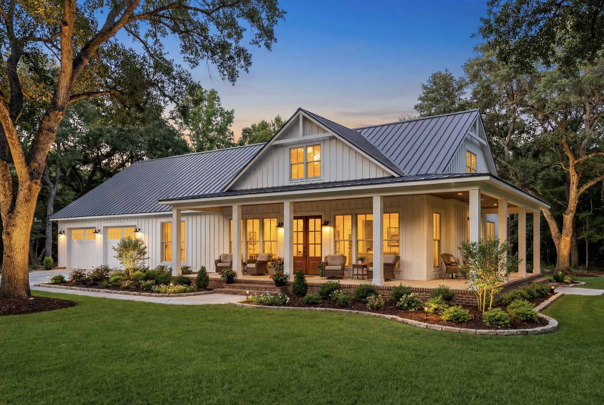 Home at Night of this 3-Bedroom,2000 Sq Ft Plan -142-1556