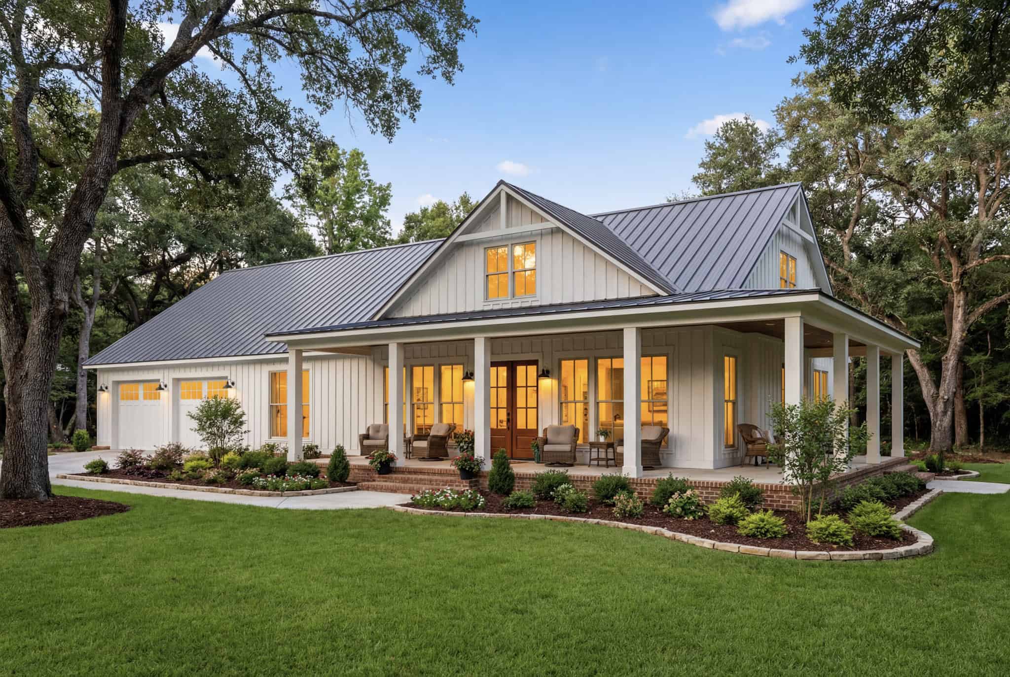 Front elevation of Modern Farmhouse home (ThePlanCollection: House Plan #142-1556)