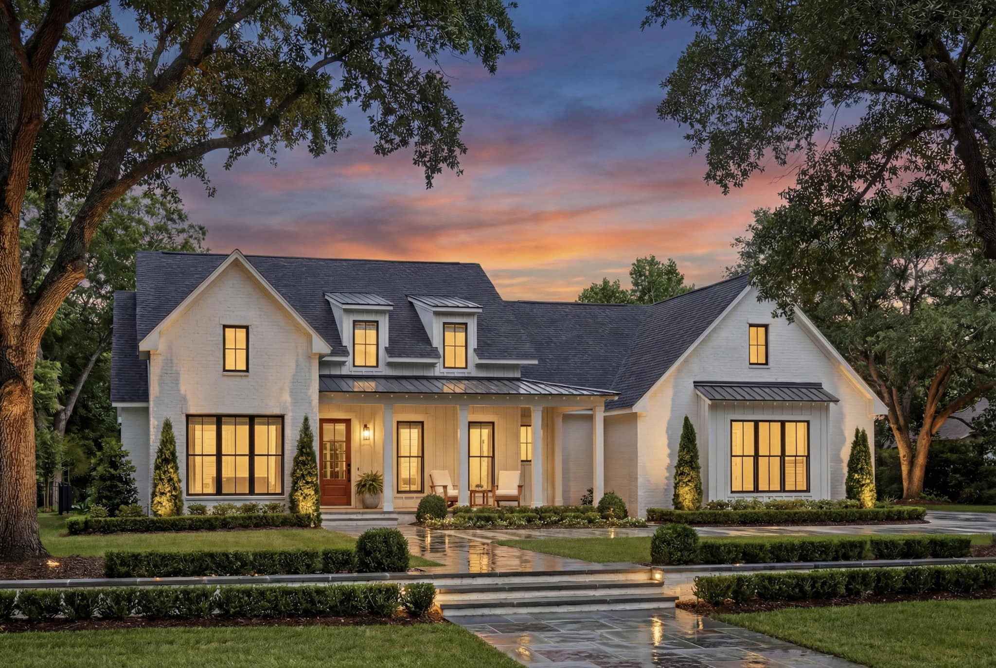 Front View of this 3-Bedroom,2427 Sq Ft Plan -142-1567