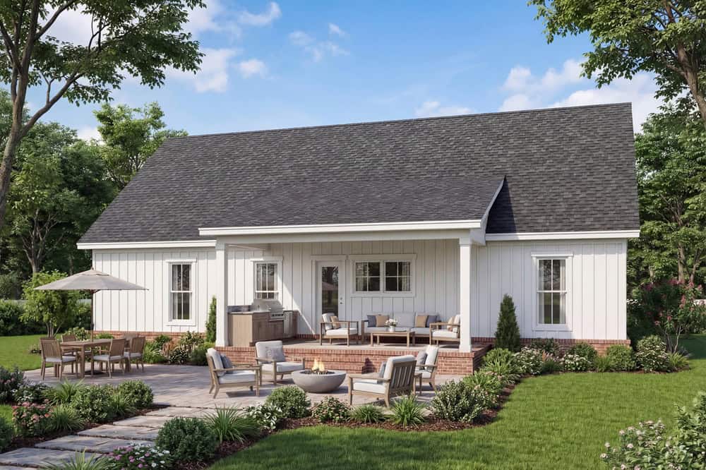 Rear View of this 3-Bedroom,1523 Sq Ft Plan -142-1569