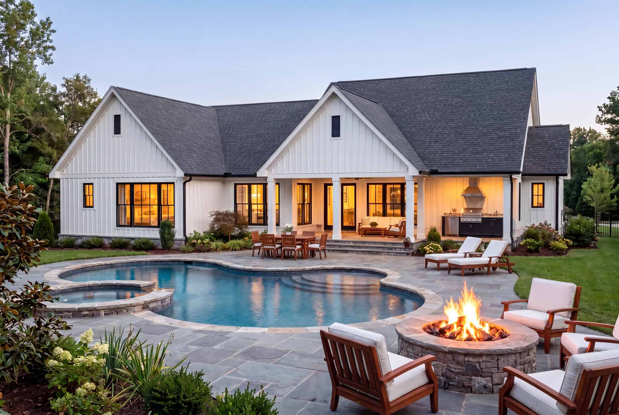 Rear View of this 3-Bedroom,2383 Sq Ft Plan -142-1572