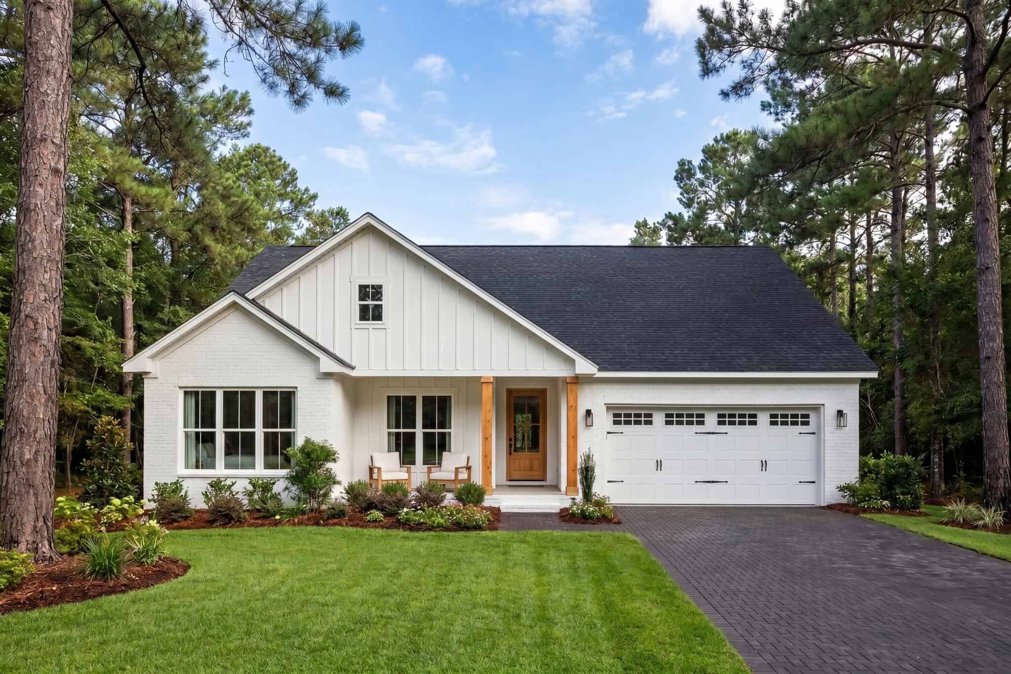 Front View of this 3-Bedroom,1650 Sq Ft Plan -142-1578