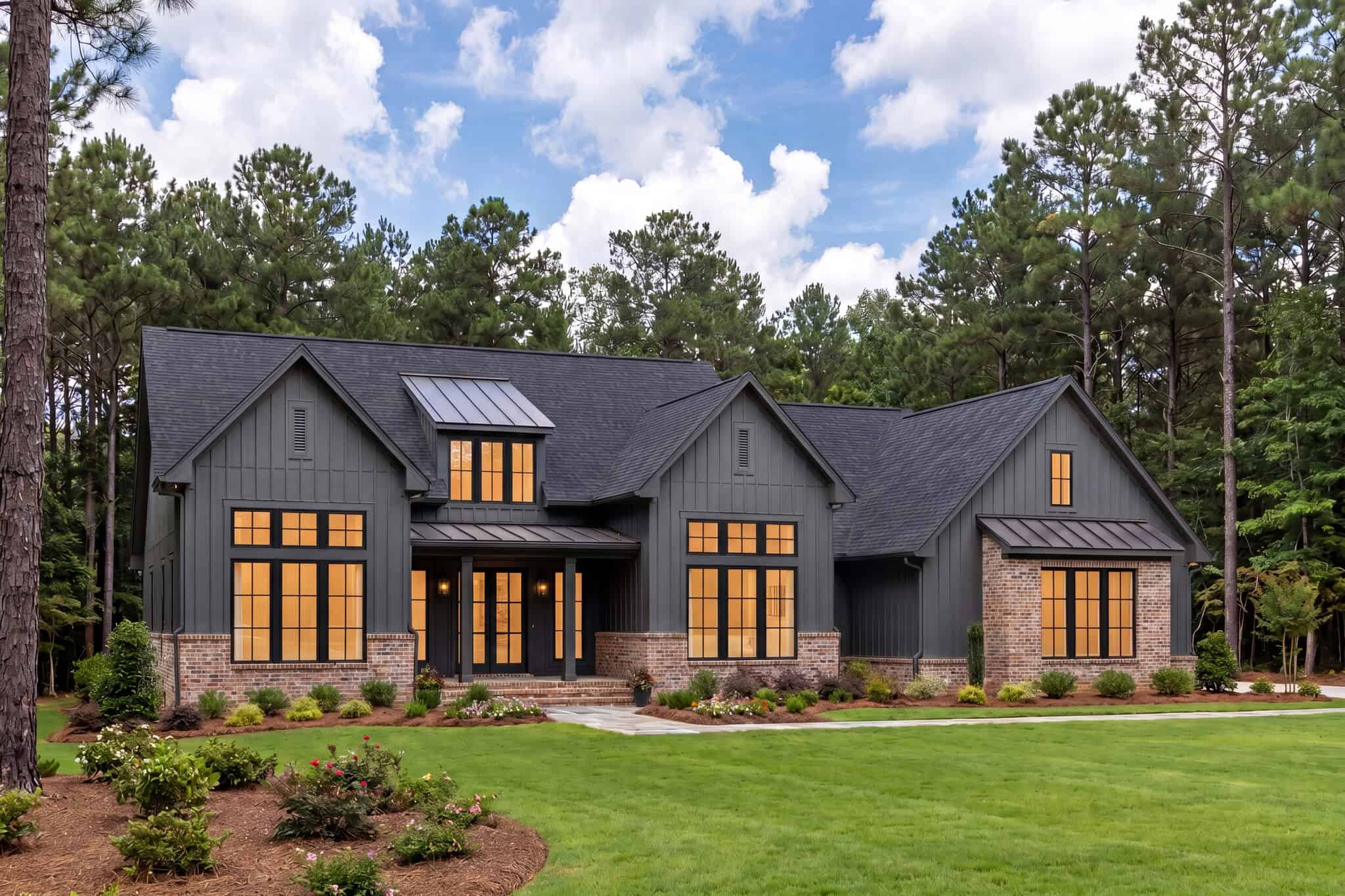 Front View of this 3-Bedroom,2688 Sq Ft Plan -142-1584