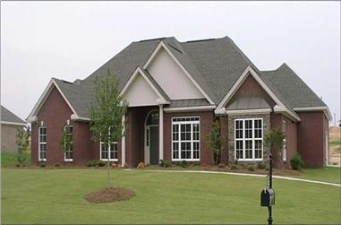 3-Bedroom, 2681 Sq Ft Ranch House Plan - 144-1036 - Front Exterior