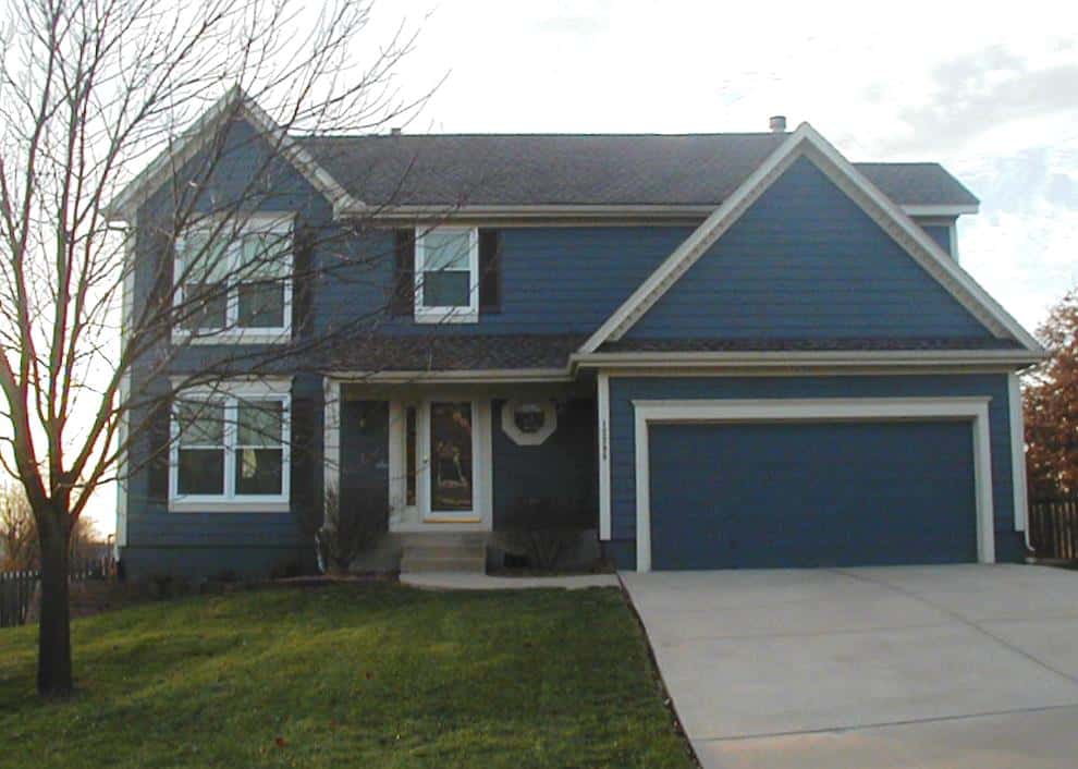 Front View of this 4-Bedroom,2053 Sq Ft Plan -147-1034