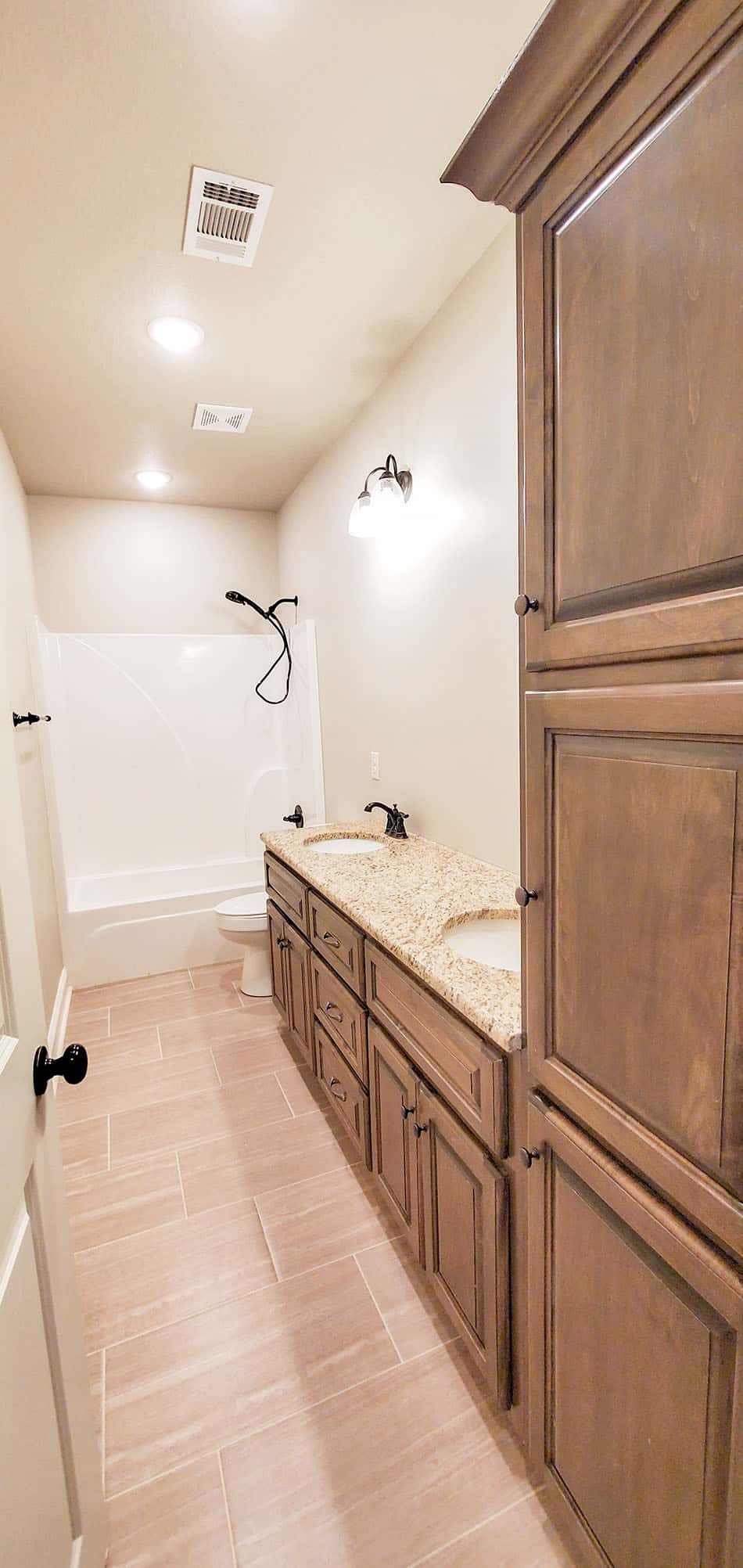 Bathroom of this 4-Bedroom,2094 Sq Ft Plan -153-1053