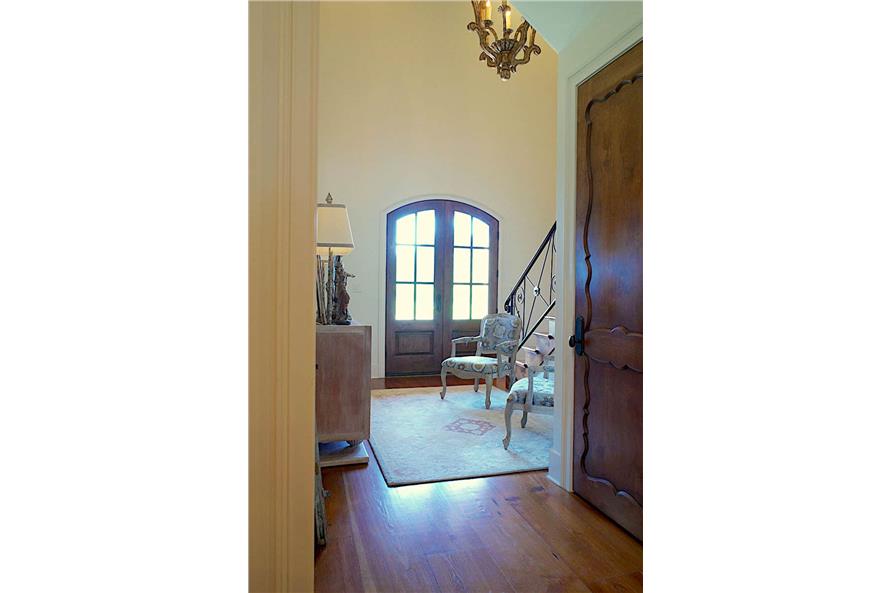 153-1945: Home Interior Photograph-Entry Hall: Foyer