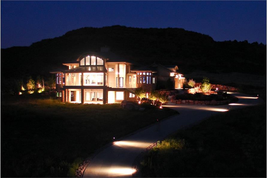 Home at Night of this 4-Bedroom,7563 Sq Ft Plan -7563