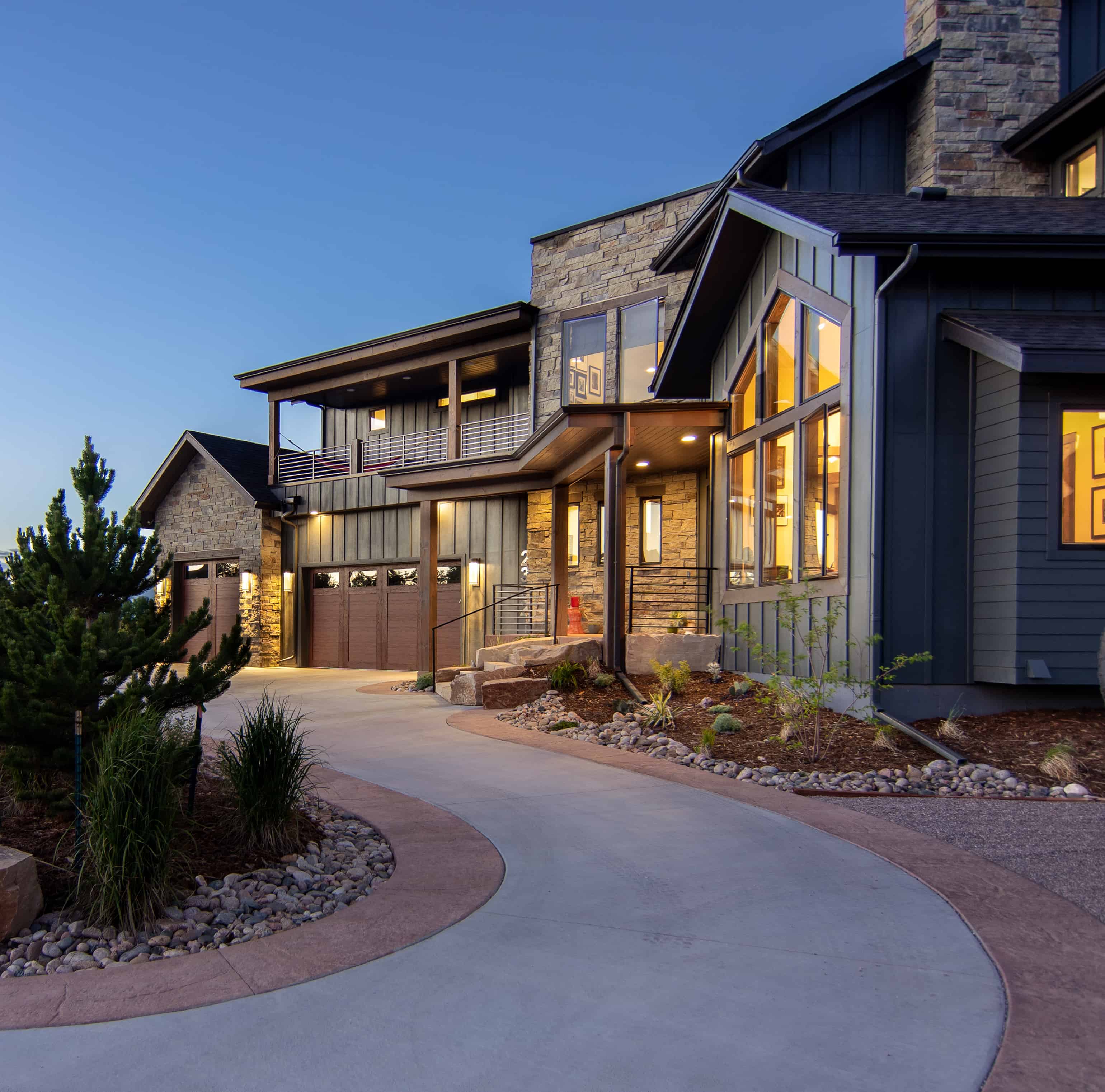 Right Side View of this 3-Bedroom,3650 Sq Ft Plan -161-1140