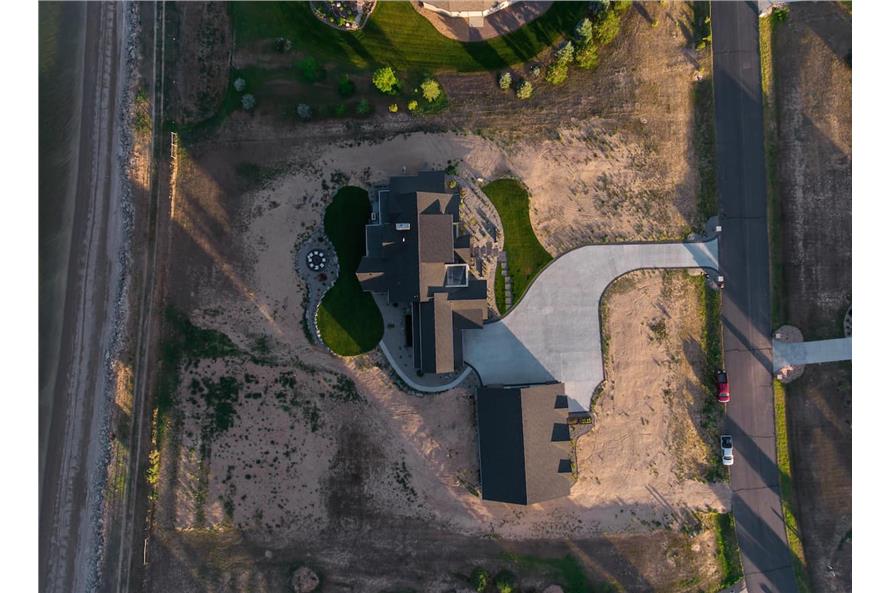 161-1143: Home Exterior Photograph-Aerial View