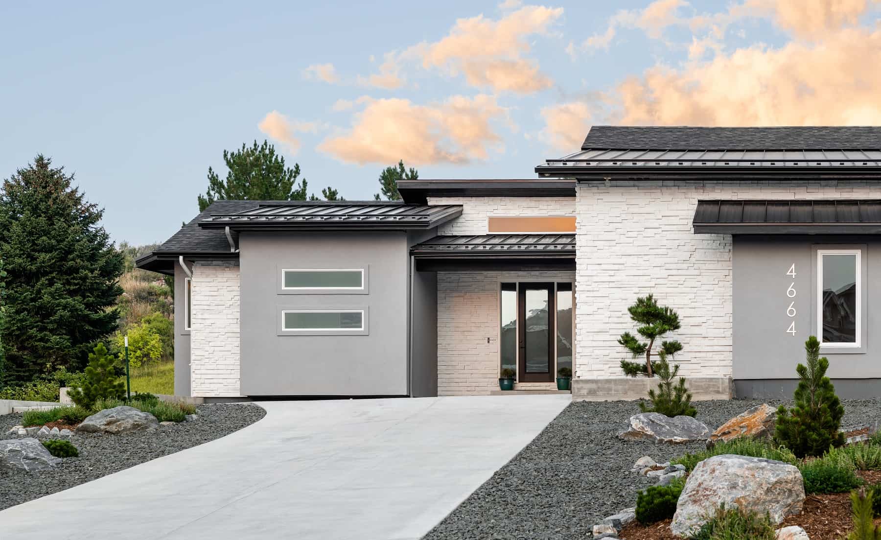 Front Door of this 2-Bedroom,2116 Sq Ft Plan -161-1198