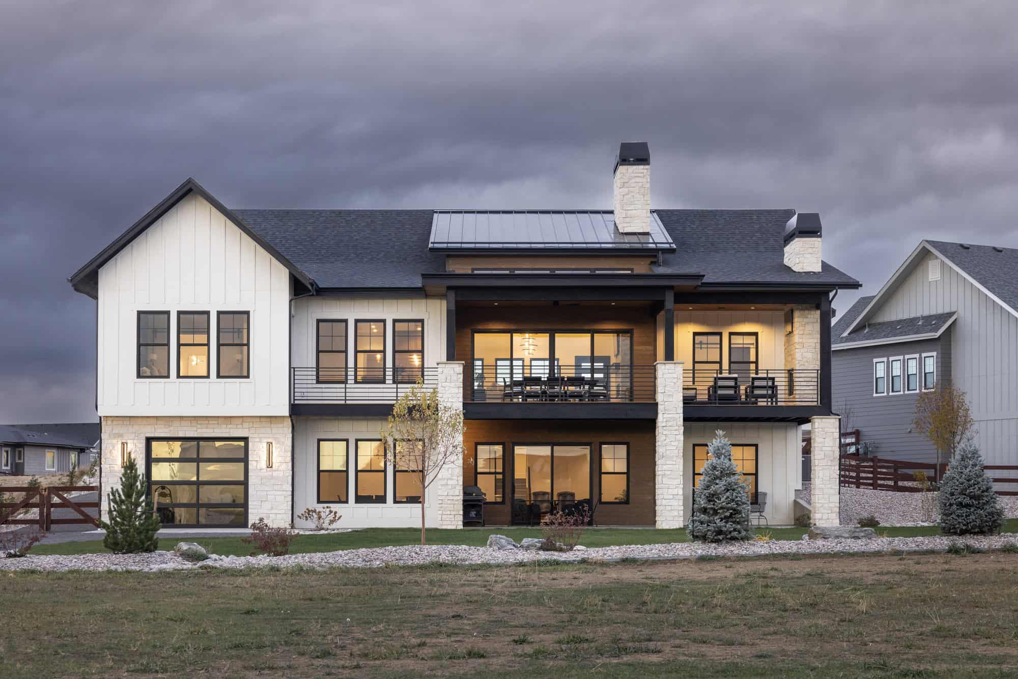 Rear View of this 2-Bedroom,2805 Sq Ft Plan -161-1237