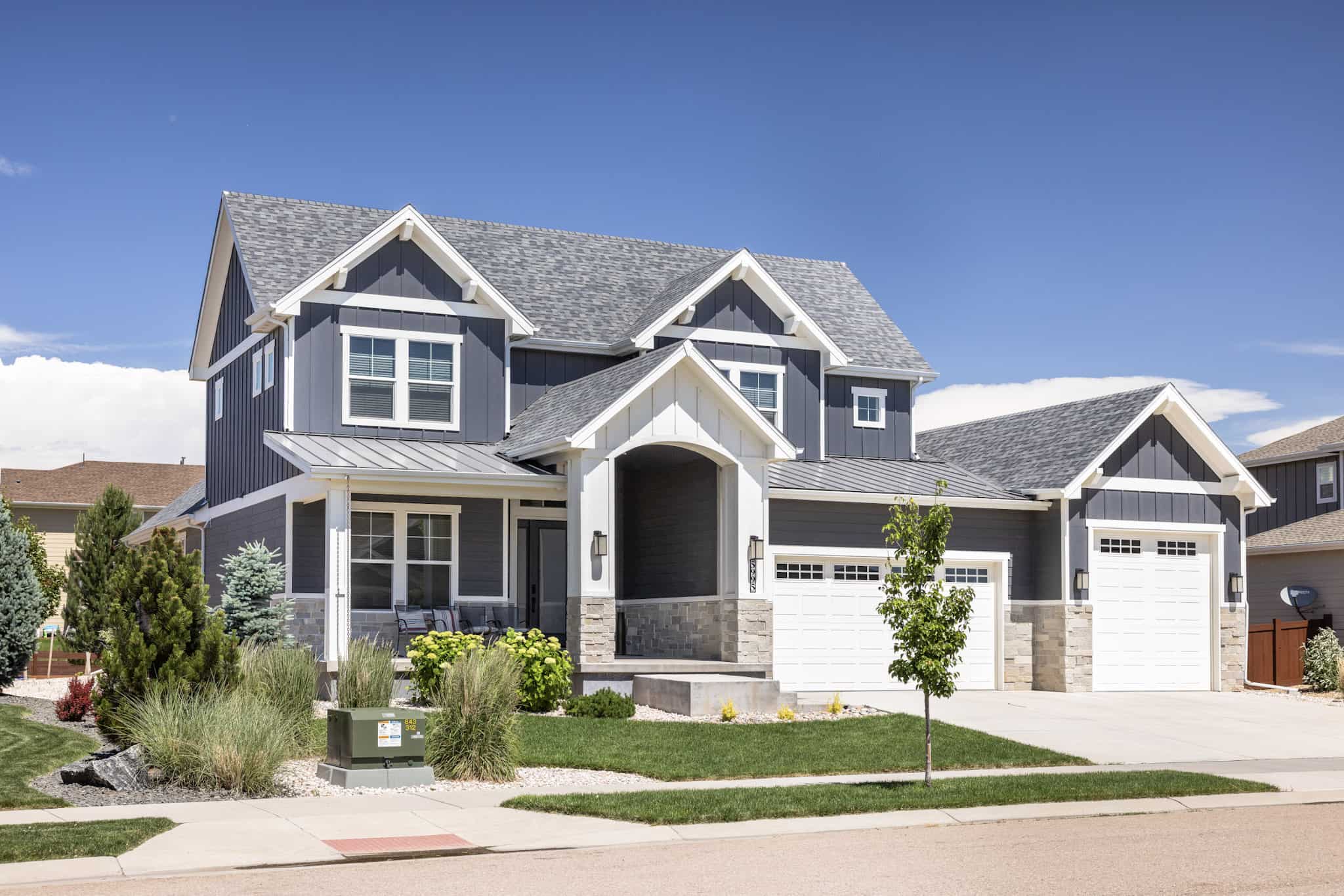 Left Side View of this 4-Bedroom,3143 Sq Ft Plan -161-1244