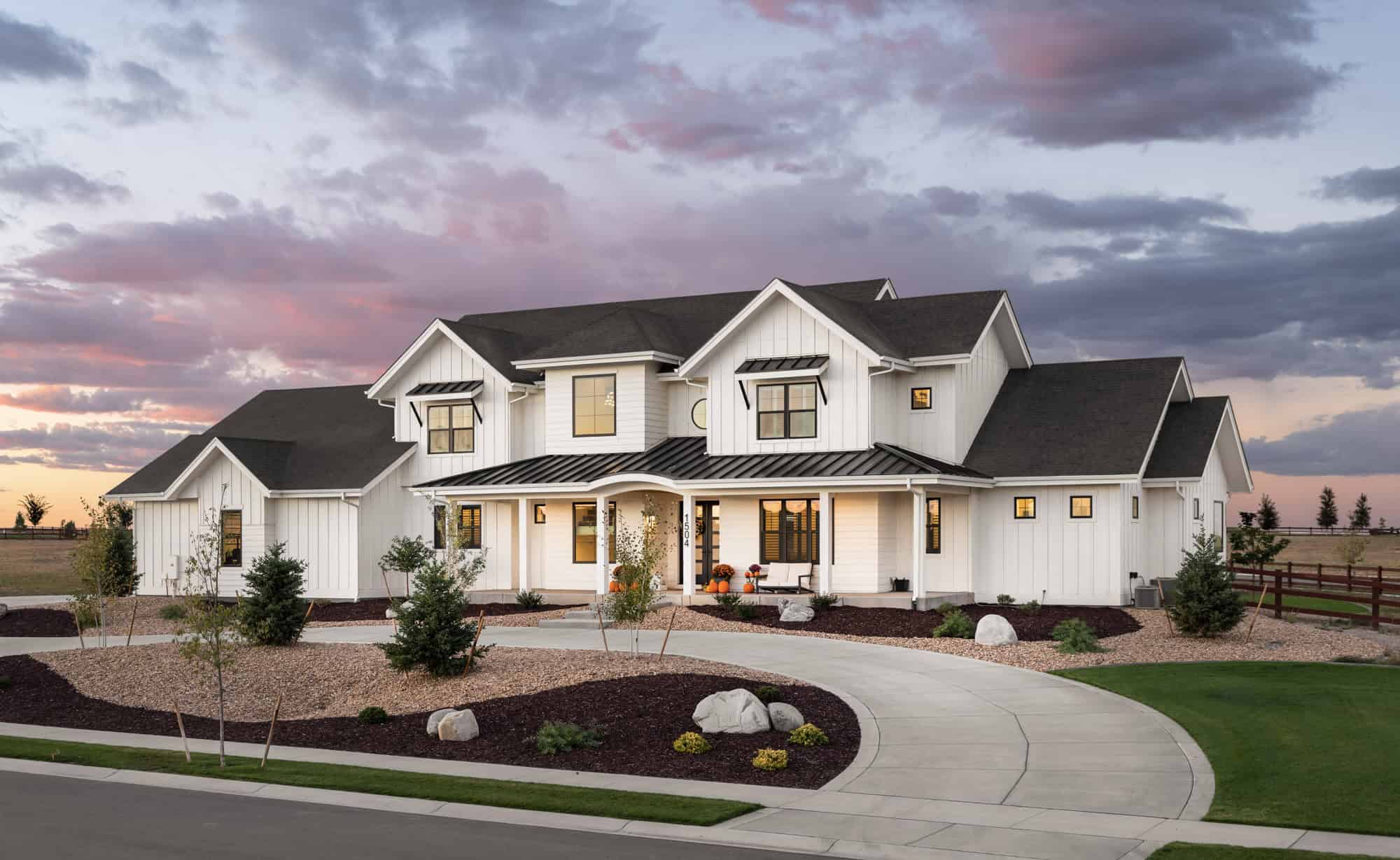 Right Side View of this 4-Bedroom,3908 Sq Ft Plan -161-1254