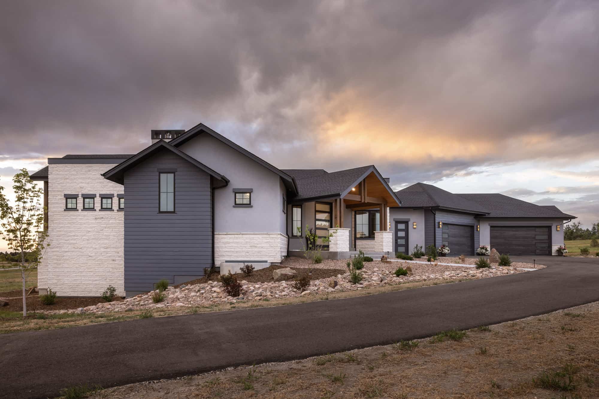 Left Side View of this 2-Bedroom,2885 Sq Ft Plan -161-1273