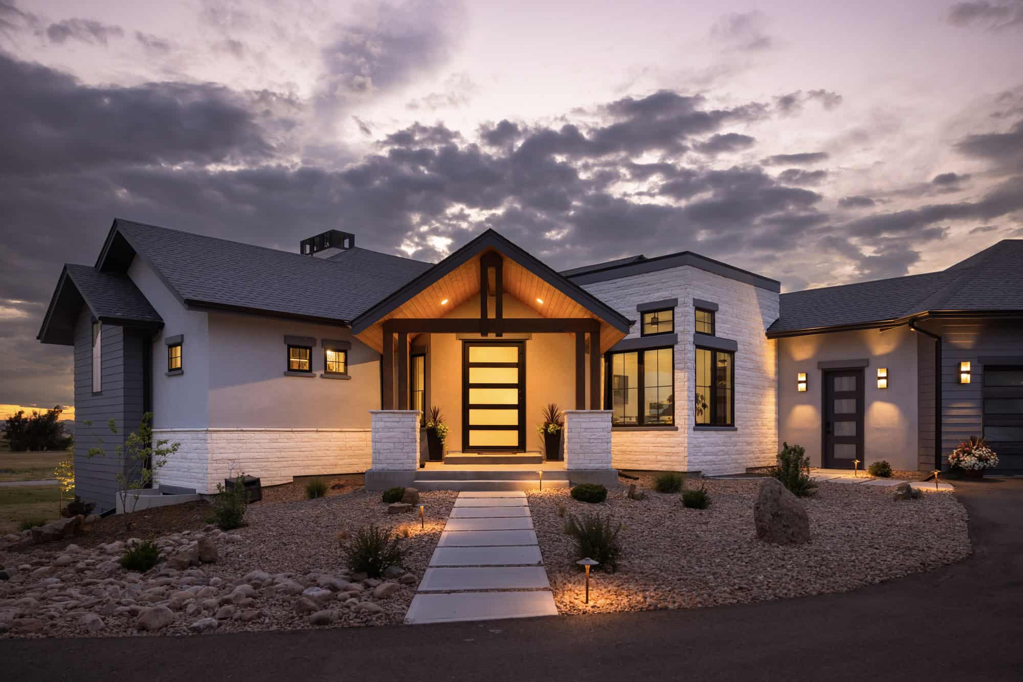 Front elevation of Ranch home (ThePlanCollection: House Plan #161-1273)