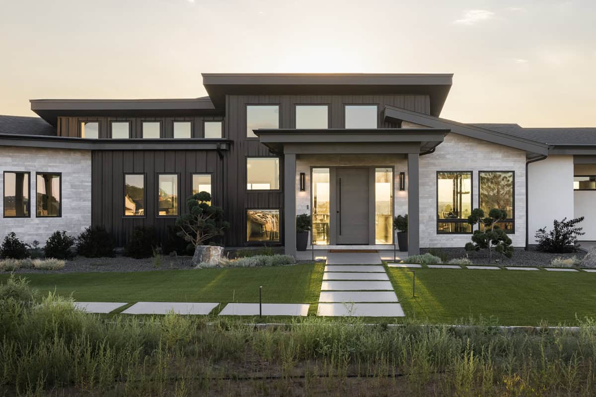 Rear View of this 2-Bedroom,3553 Sq Ft Plan -161-1285