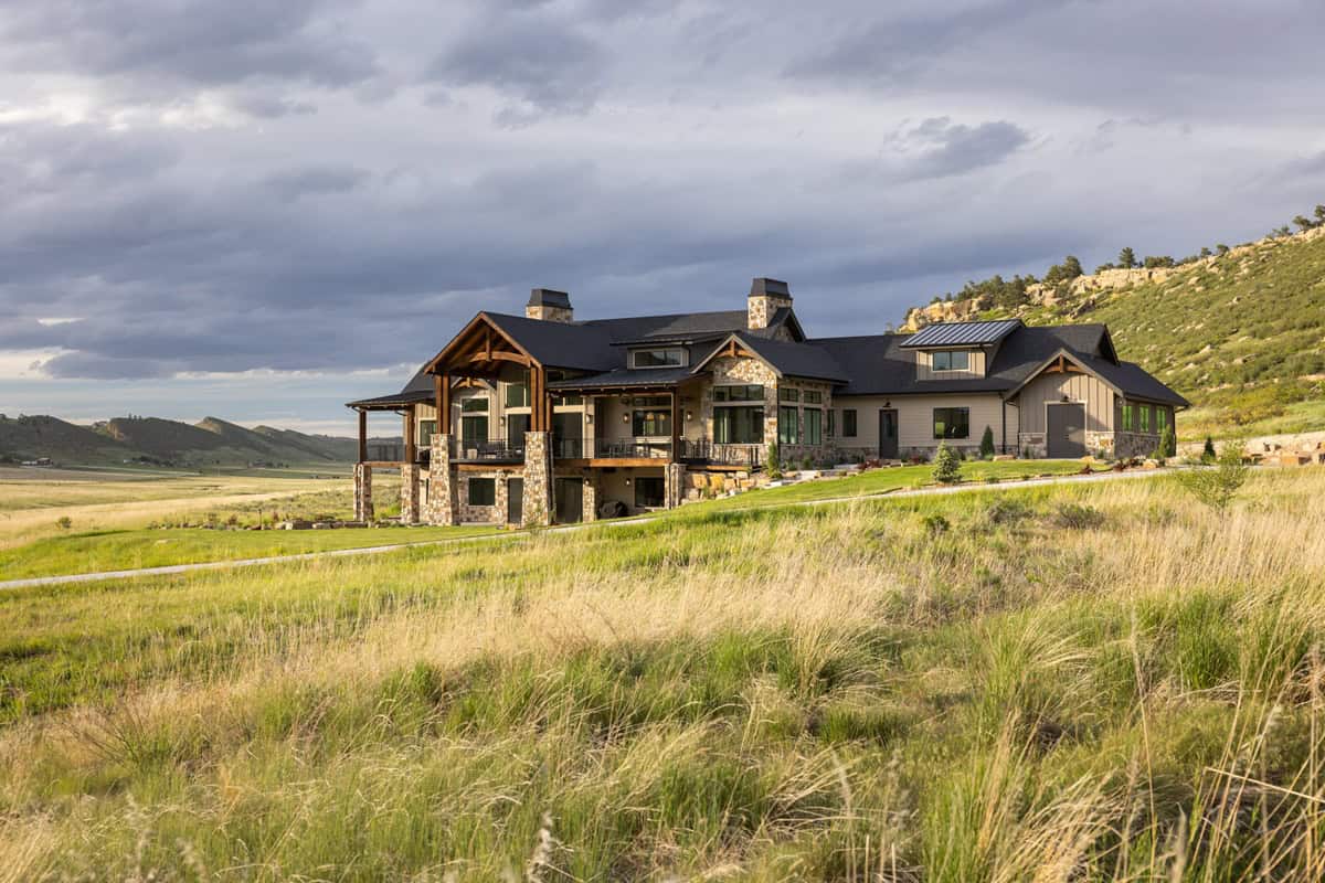 Right Side View of this 2-Bedroom,3246 Sq Ft Plan -161-1290