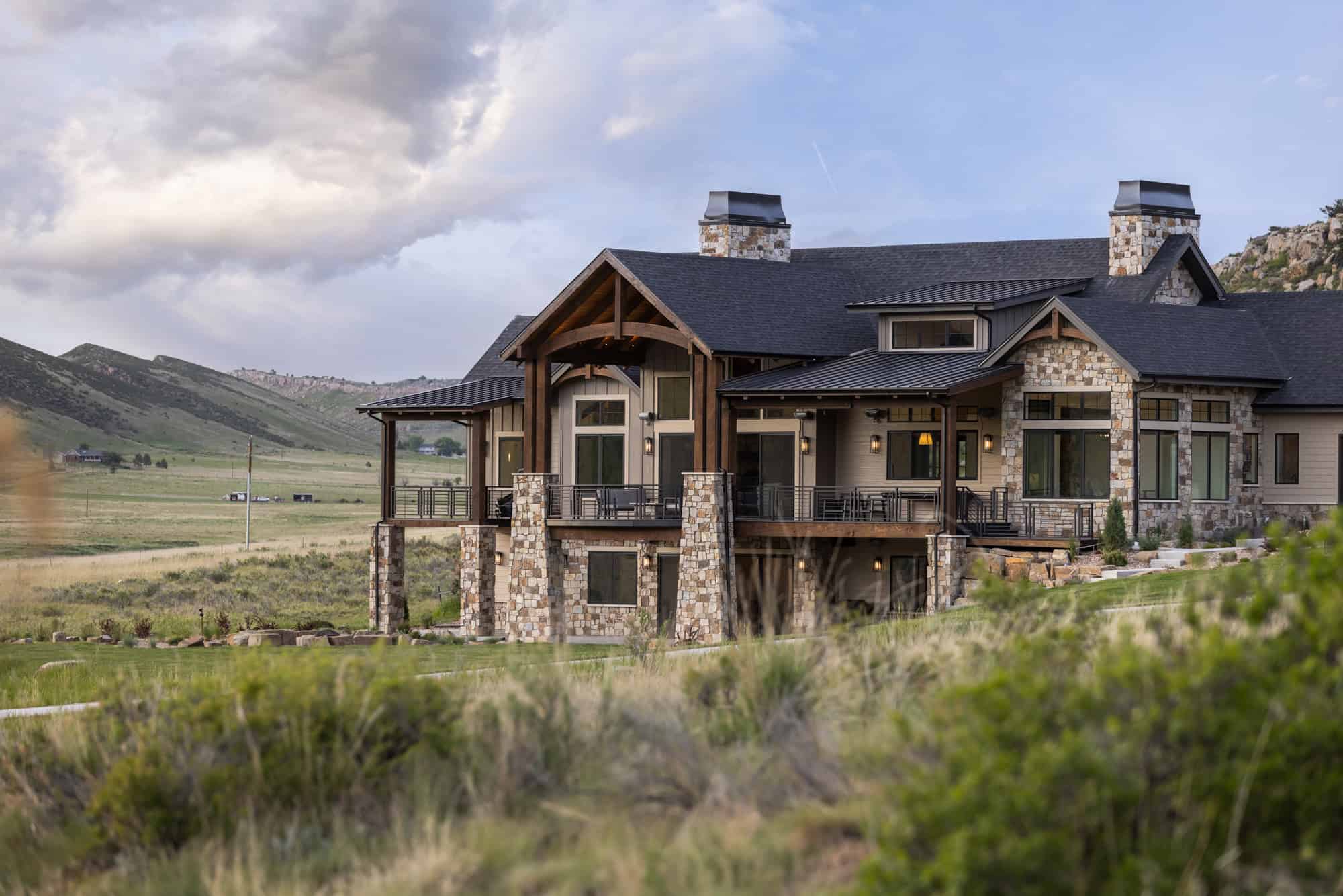 Side View of this 2-Bedroom,3246 Sq Ft Plan -161-1290