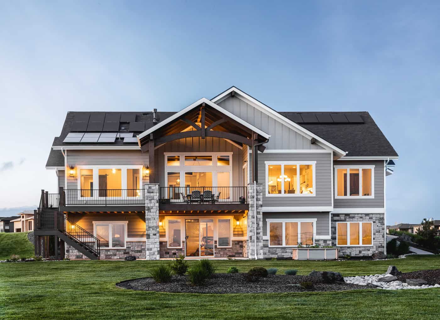 Front View of this 3-Bedroom,2758 Sq Ft Plan -161-1291