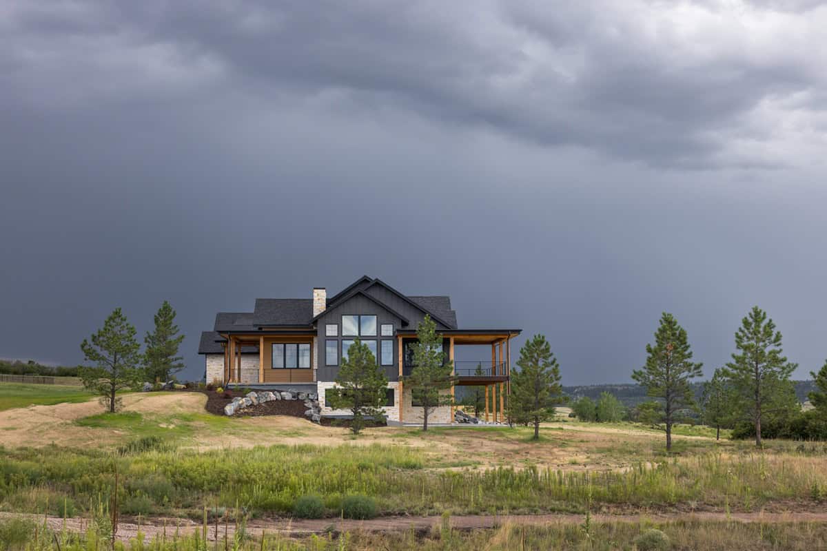 Front View of this 2-Bedroom,2468 Sq Ft Plan -161-1293