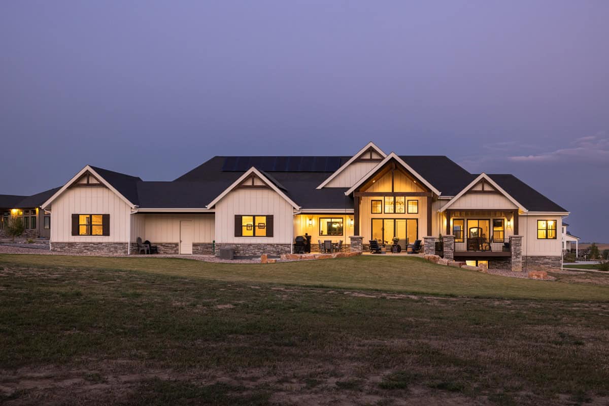 Front View of this 2-Bedroom,2560 Sq Ft Plan -161-1305
