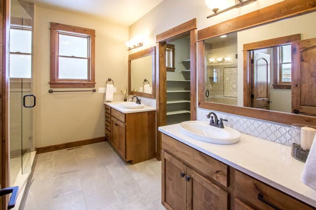 Bathroom of this 3-Bedroom,2561 Sq Ft Plan -161-1310