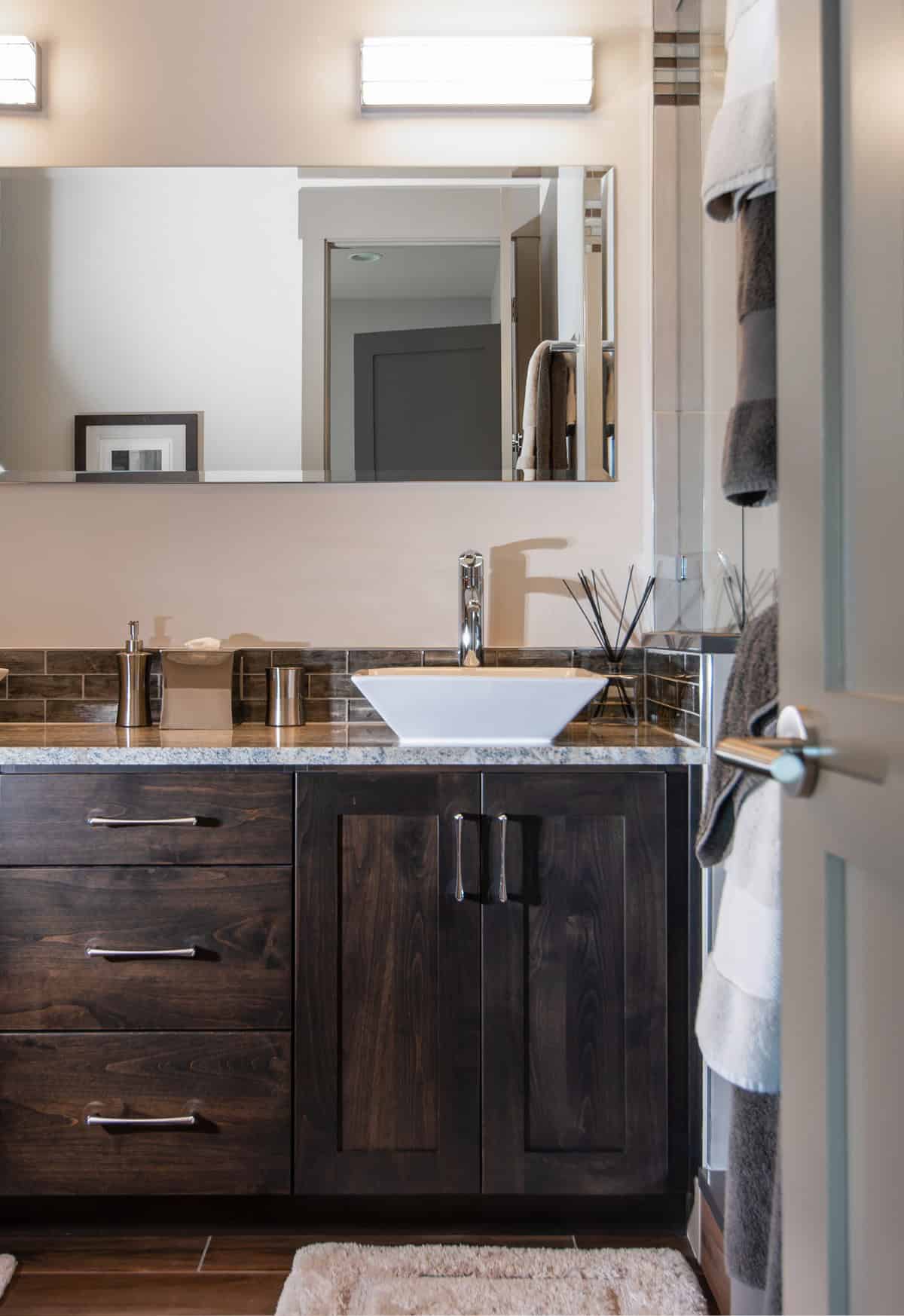 Bathroom of this 2-Bedroom,2542 Sq Ft Plan -161-1318