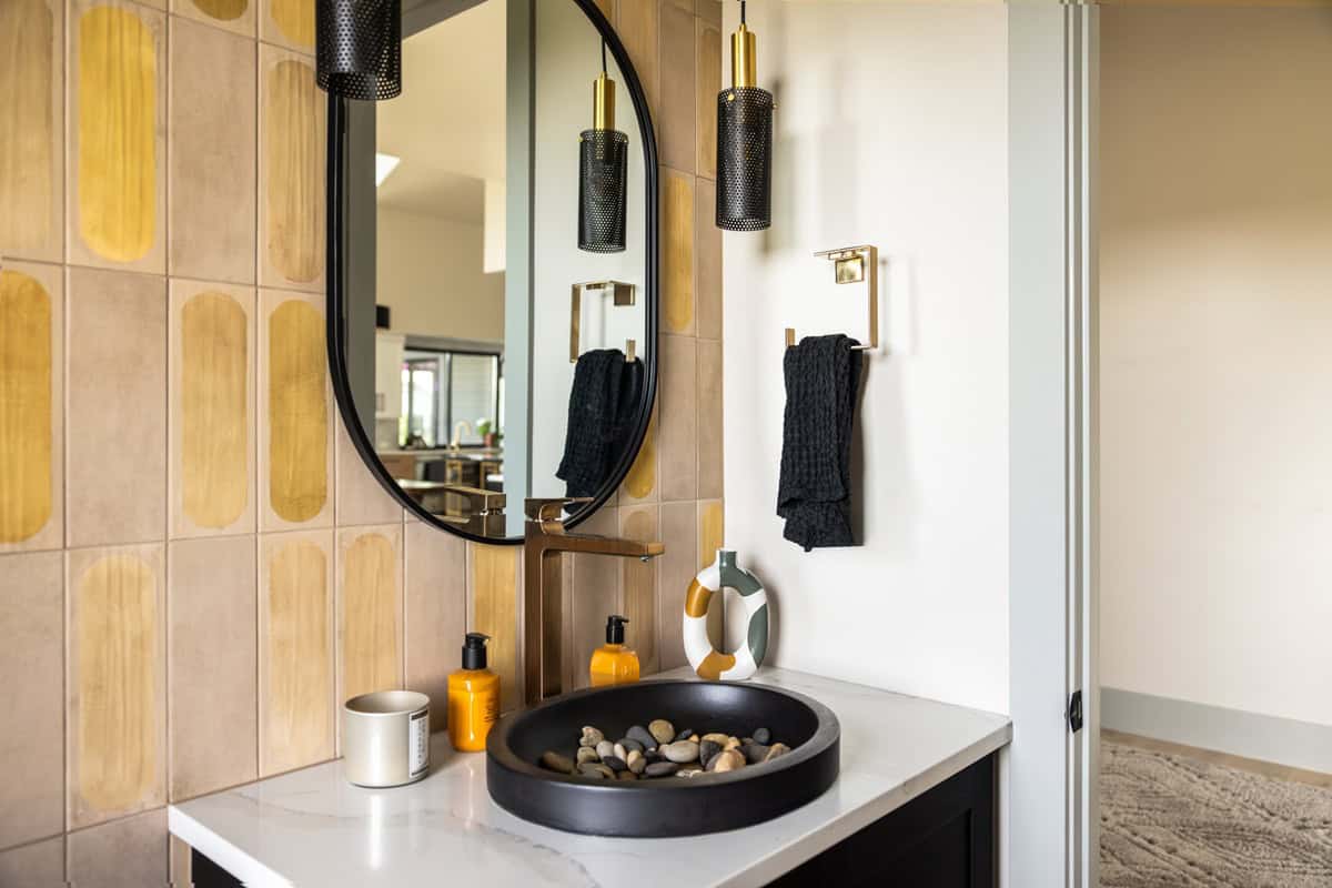 Bathroom of this 2-Bedroom,2163 Sq Ft Plan -161-1321