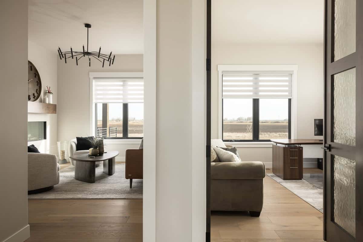 Home Interior Photograph of this 2-Bedroom,3037 Sq Ft Plan -161-1322