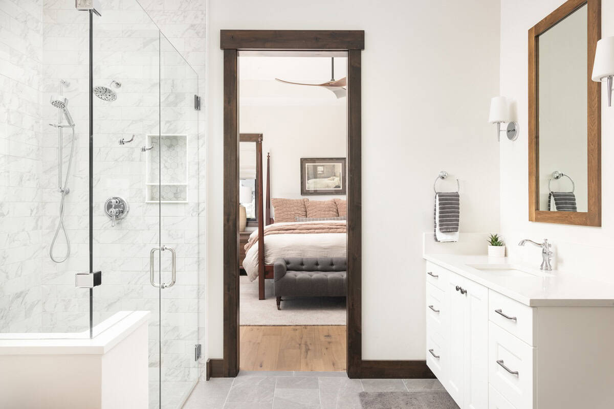 Bathroom of this 2-Bedroom,2645 Sq Ft Plan -161-1326