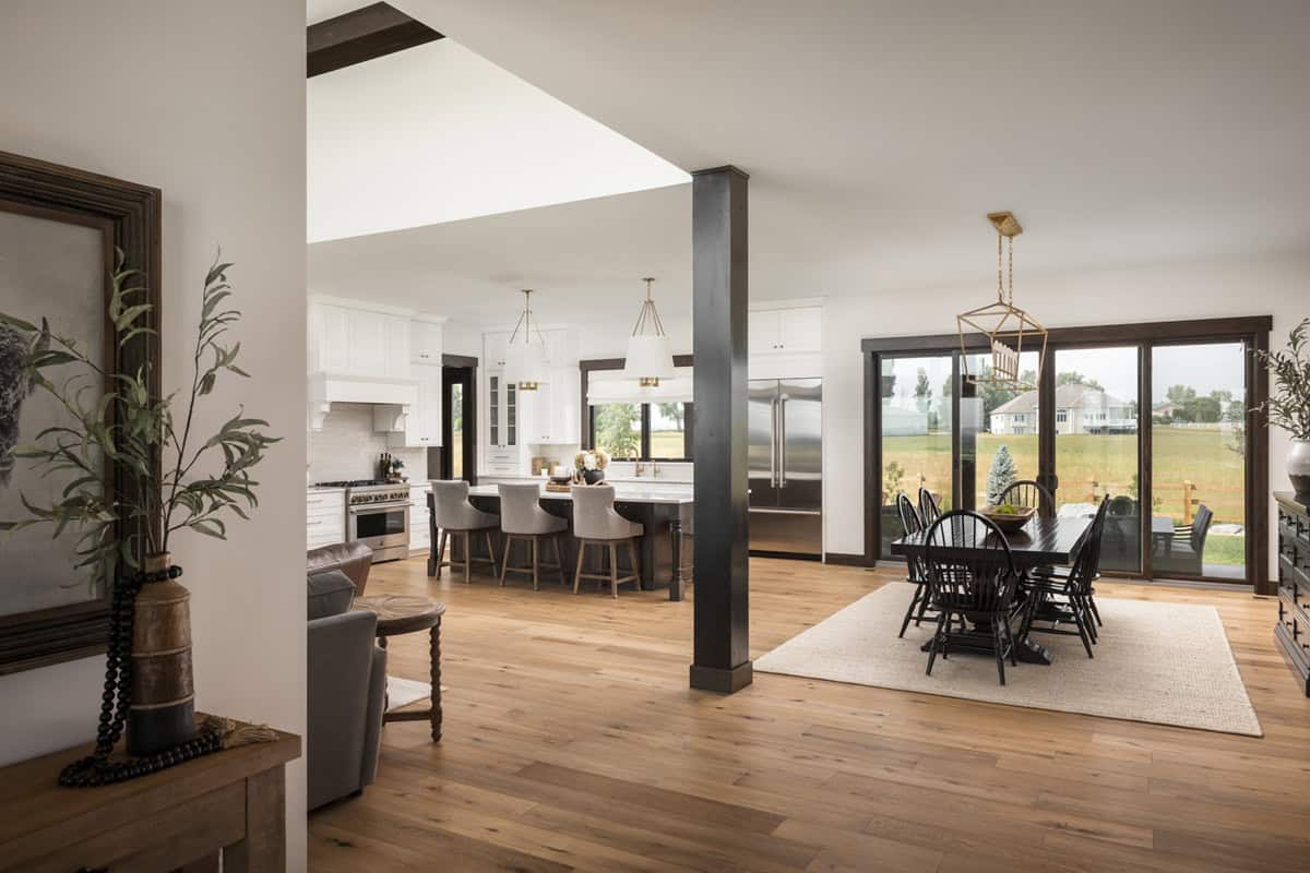 Dining Room of this 2-Bedroom,2645 Sq Ft Plan -161-1326
