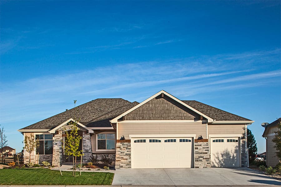 Front View of this 3-Bedroom,2140 Sq Ft Plan -161-1337
