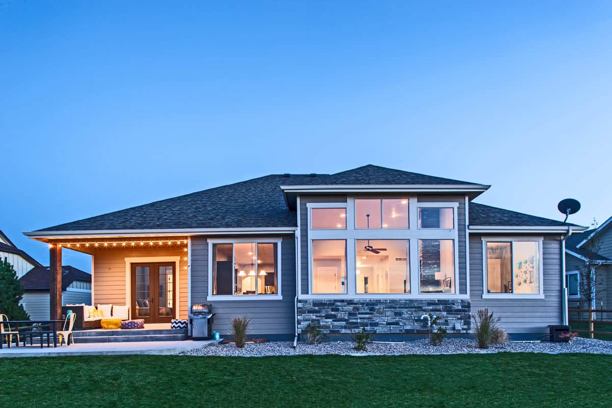 Rear View of this 3-Bedroom,2140 Sq Ft Plan -161-1337