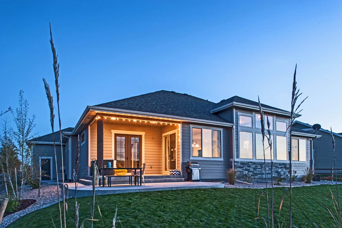 Rear View of this 3-Bedroom,2140 Sq Ft Plan -161-1337