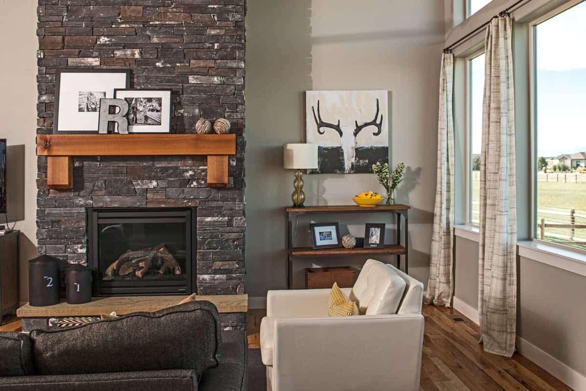 Great Room of this 3-Bedroom,2140 Sq Ft Plan -161-1337