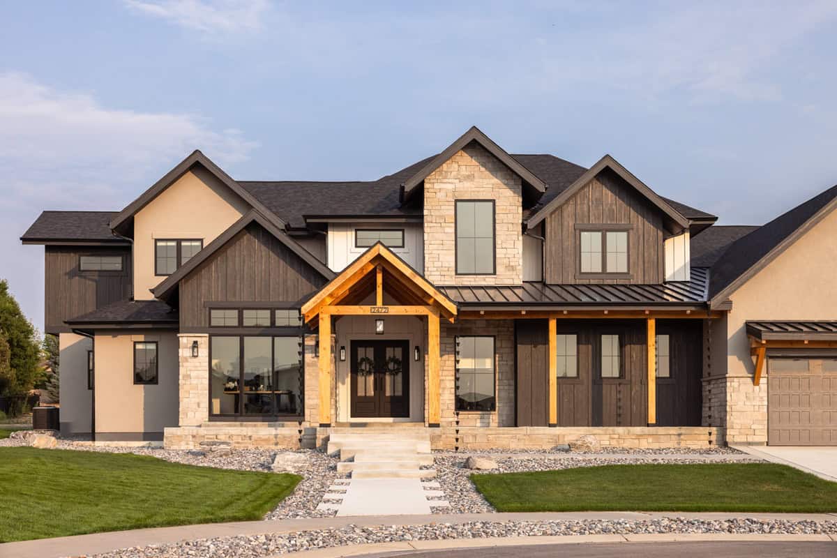 Front View of this 4-Bedroom,4052 Sq Ft Plan -161-1341