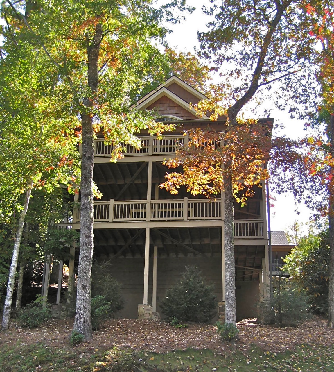 Rear View of this 3-Bedroom, 2249 Sq Ft Plan - 163-1071