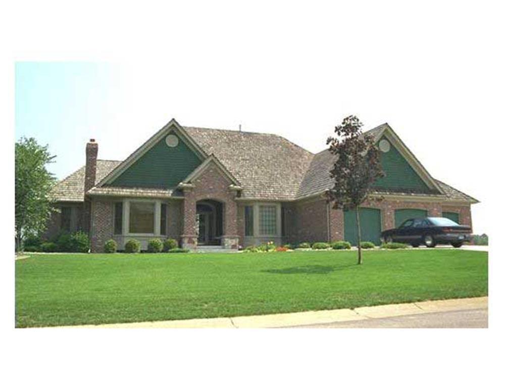 Front photo image of Ranch Home Plan #165-1122