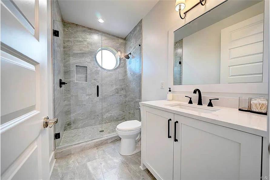 168-1152: Home Interior Photograph-Bathroom