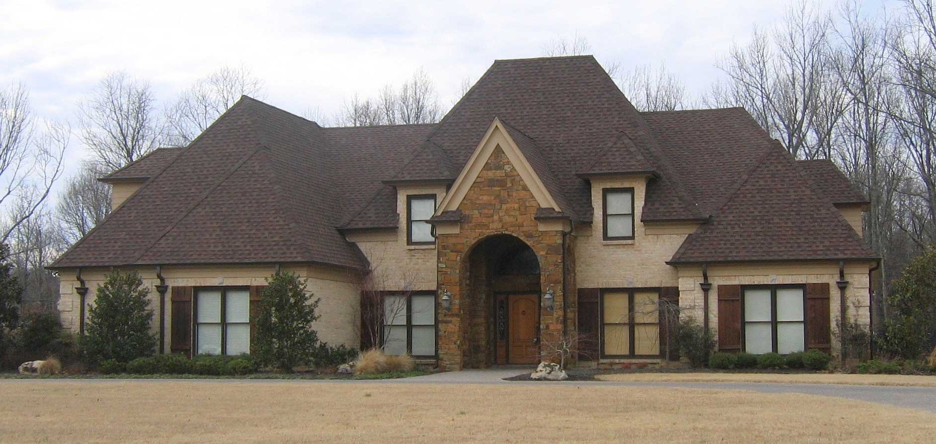 Front view of Luxury home (ThePlanCollection: House Plan #170-1598)