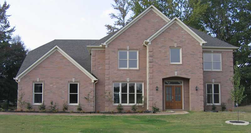 Front view of Southern home (ThePlanCollection: House Plan #170-2493)