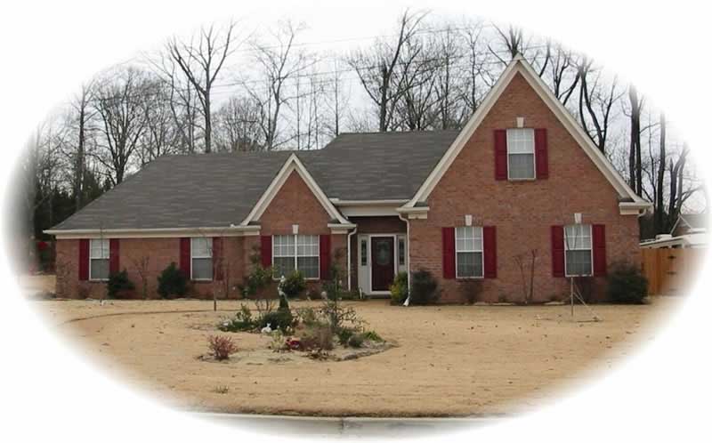 Front view of Ranch home (ThePlanCollection: House Plan #170-2981)