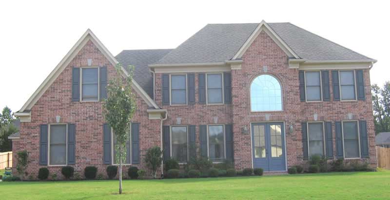 Front view of Southern home (ThePlanCollection: House Plan #170-3083)