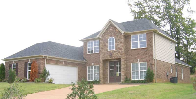 Front view of Southern home (ThePlanCollection: House Plan #170-3236)