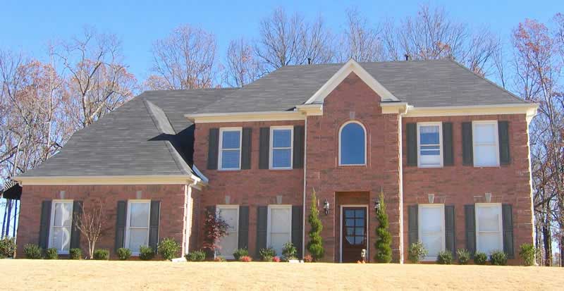 Front view of Southern home (ThePlanCollection: House Plan #170-3248)